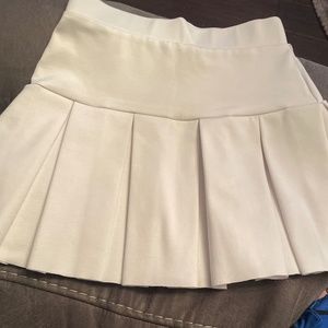 Princess Polly pleated knit skirt